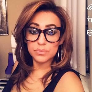 Meet your Posher, Theresa